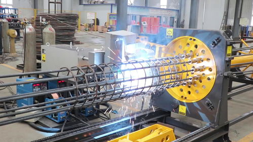 全自動(dòng)鋼筋籠滾焊機(jī),繞著鋼筋轉(zhuǎn)圈焊接,鋼筋籠一次成型